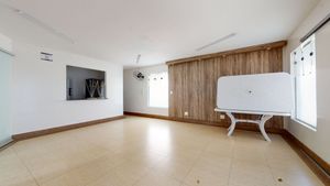 Image 16 - 848532